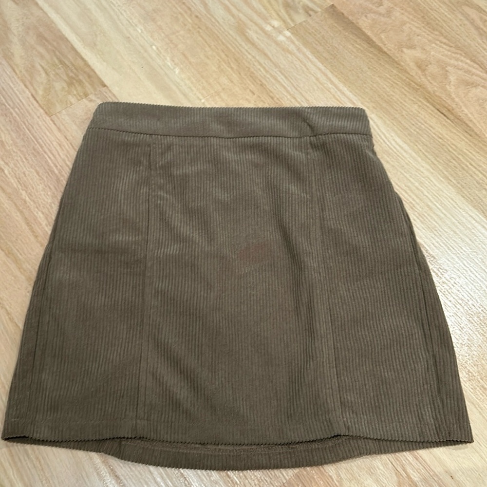 Juniors Mini Skirt - size S